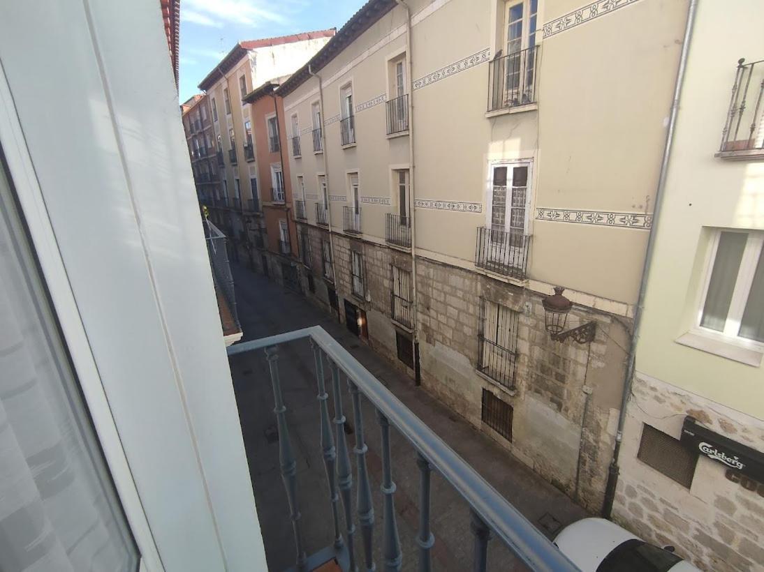 Piso turístico - Los Castaños de Burgo Exterior foto